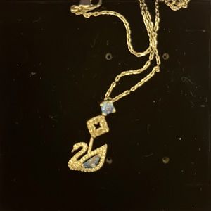 Swarovski blue Diamond necklace